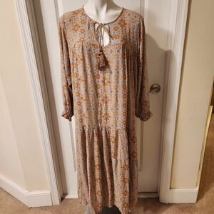 Vici Medium maxi dress